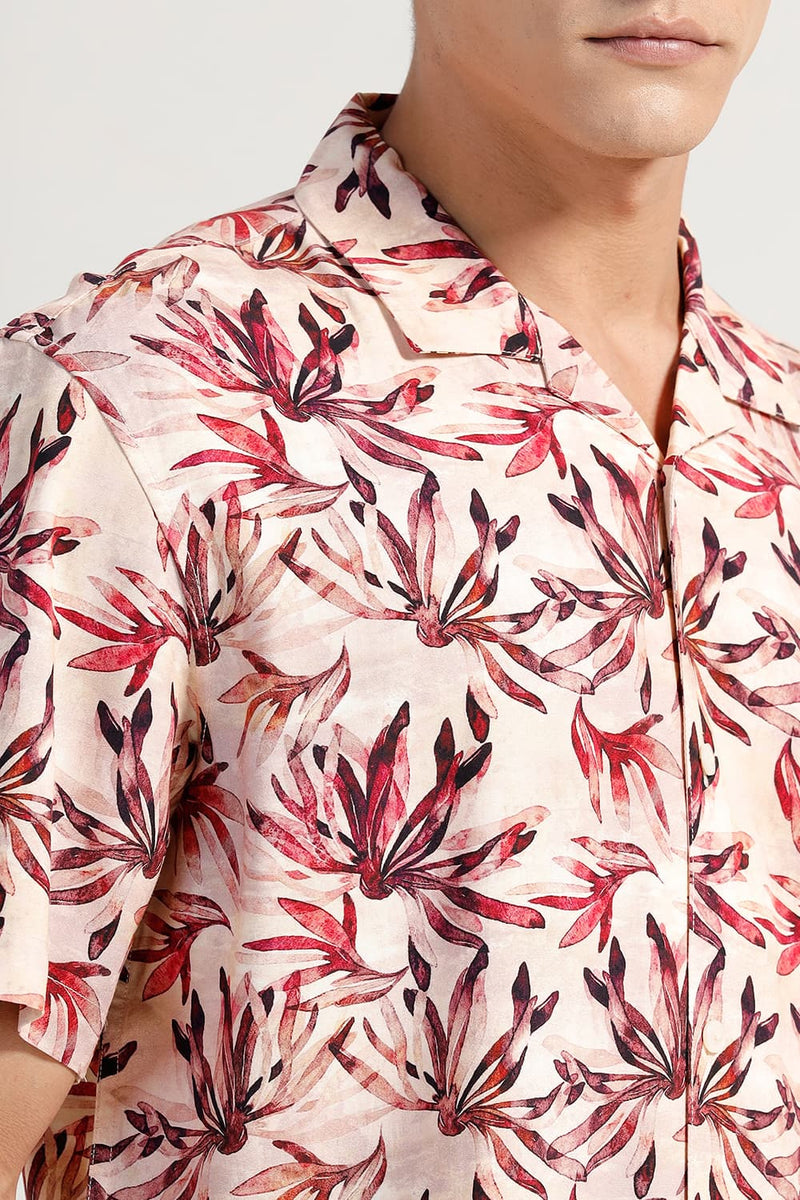 RELAXED FIT VISCOSE DIGITAL PRINTED HALFSLEEVES SHIRT