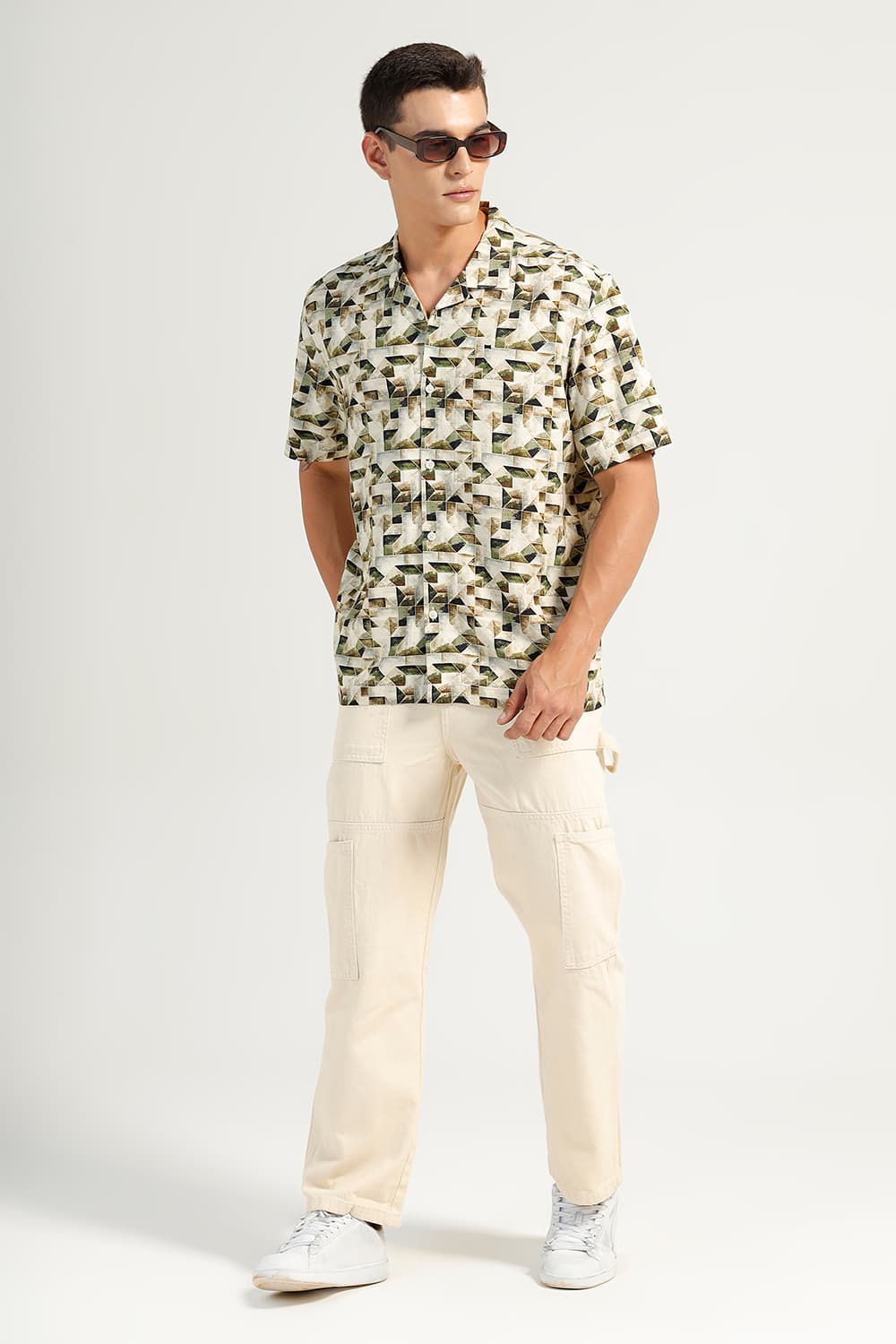 RELAXED FIT VISCOSE DIGITAL PRINTED HALFSLEEVES SHIRT