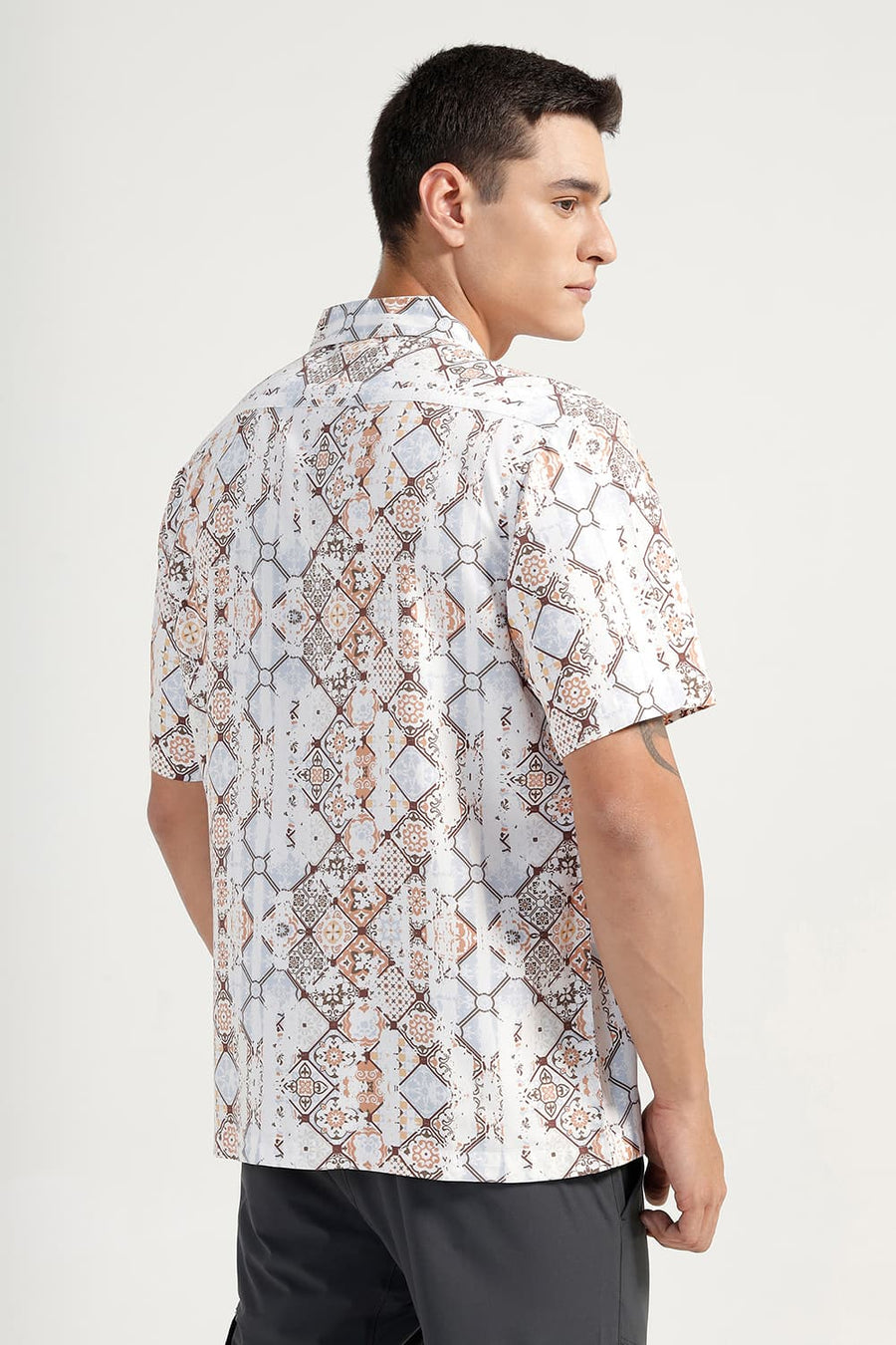 BASICS RELAXED FIT CORCINE BROWN VISCOSE DIGITAL PRINTED HALFSLEEVES SHIRT