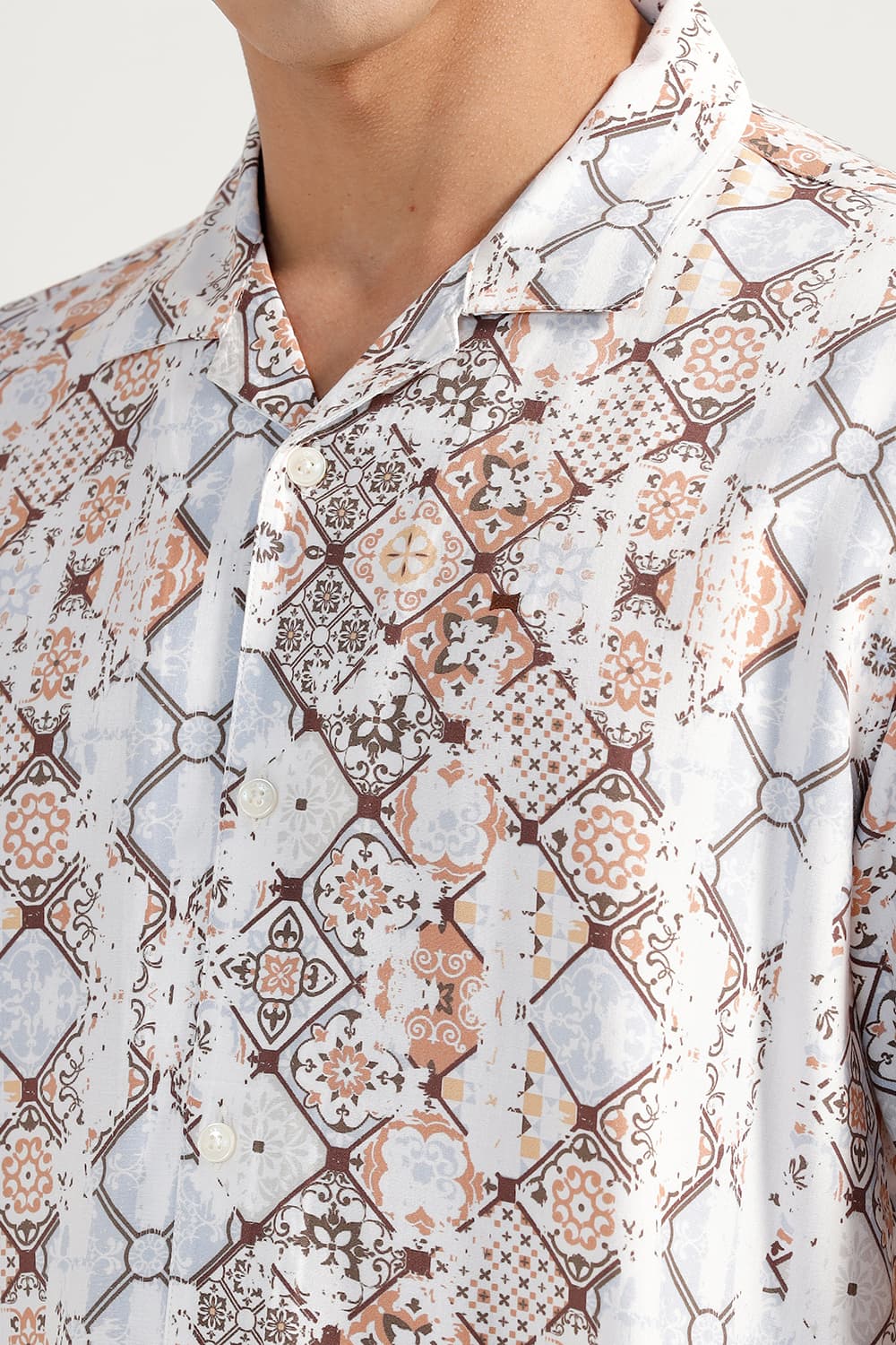 RELAXED FIT VISCOSE DIGITAL PRINTED HALFSLEEVES SHIRT