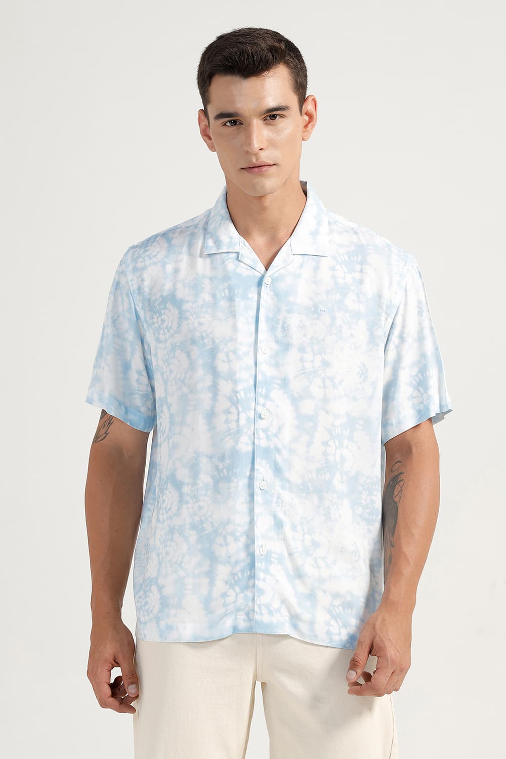 RELAXED FIT VISCOSE DIGITAL PRINTED HALFSLEEVES SHIRT