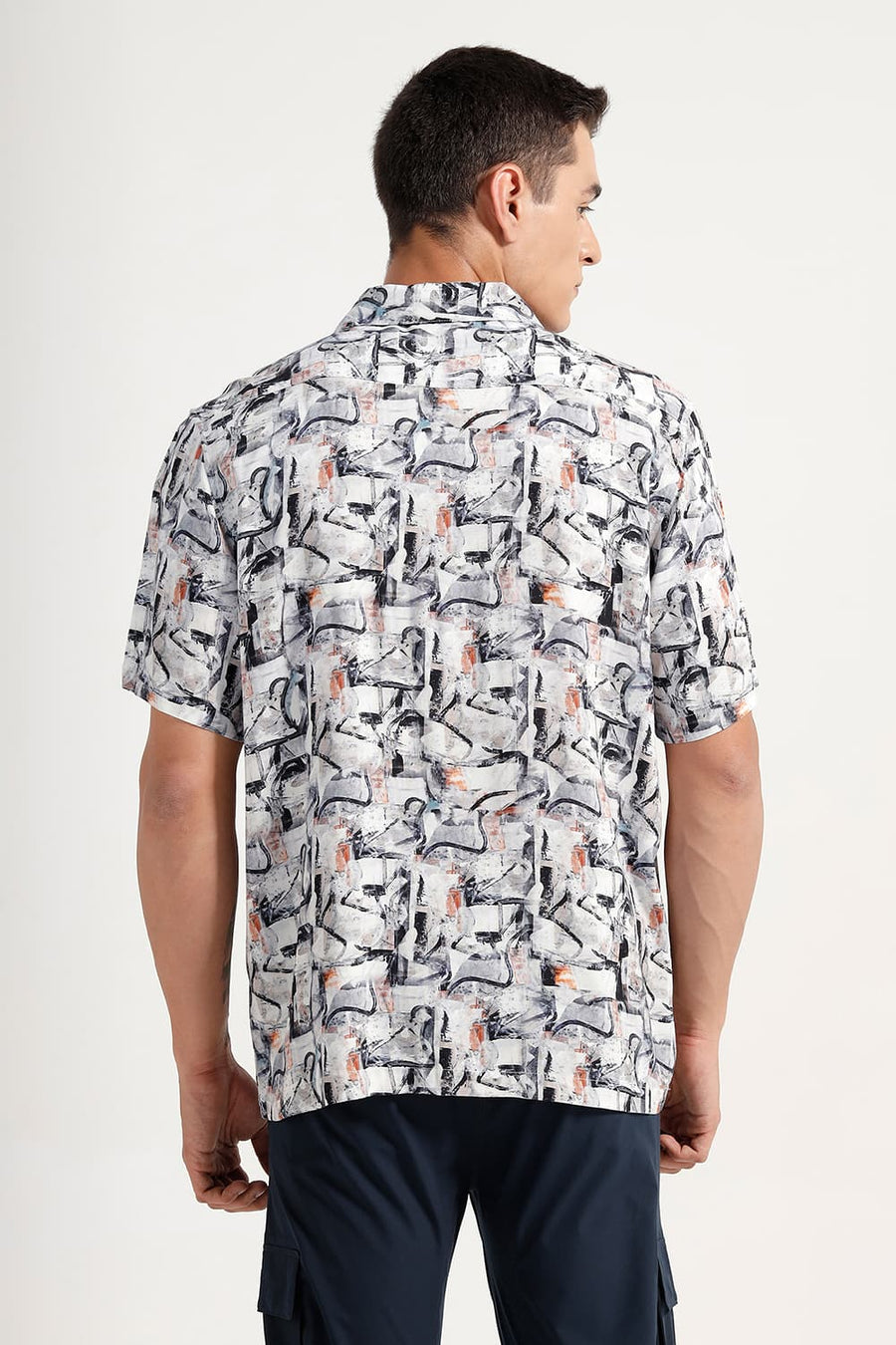 BASICS RELAXED FIT MAPLE GREY VISCOSE DIGITAL PRINTED HALFSLEEVES SHIRT