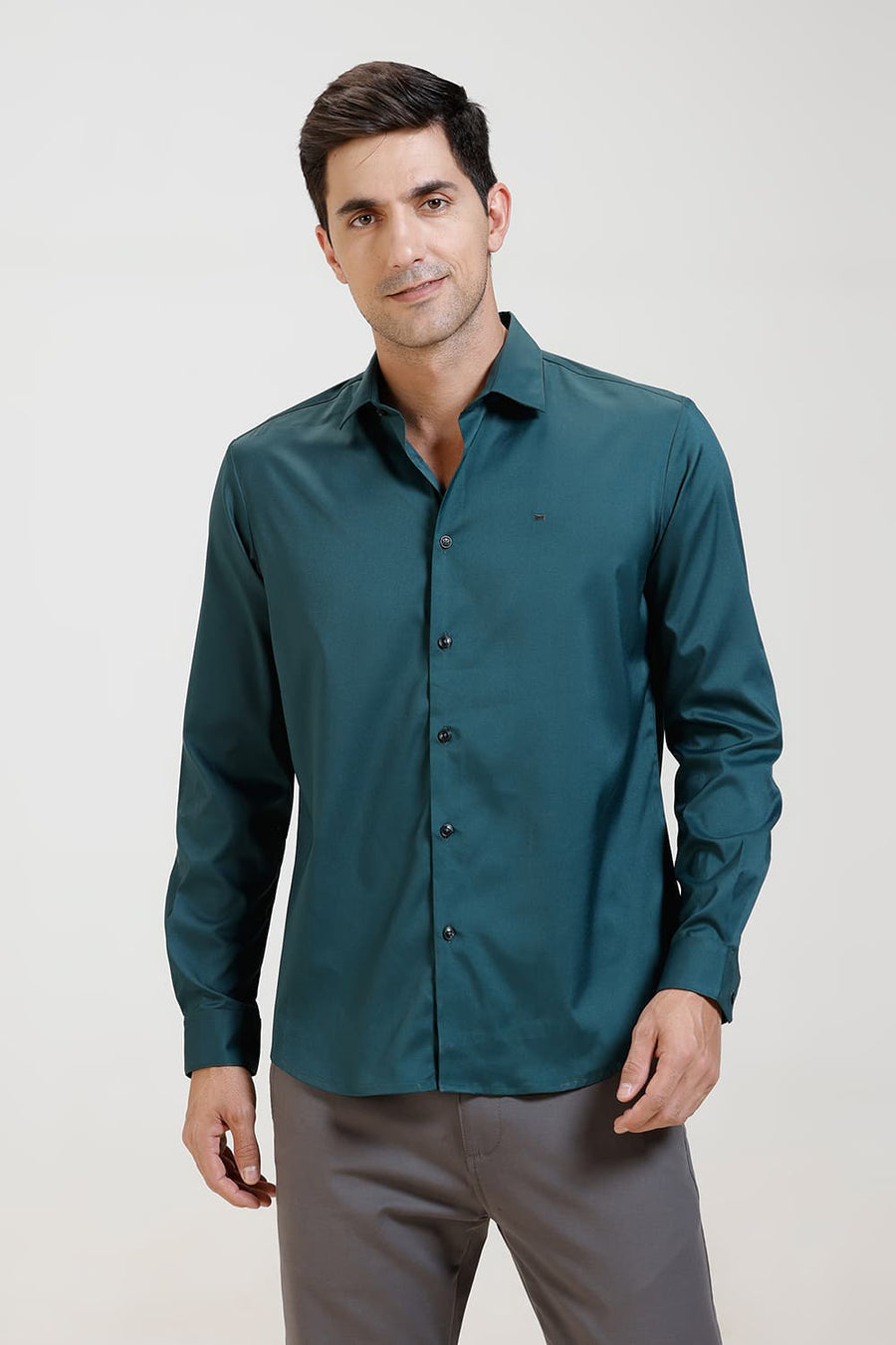 BASICS SLIM FIT JUNGLE GREEN POLYESTER STRETCH TWILL SHIRT