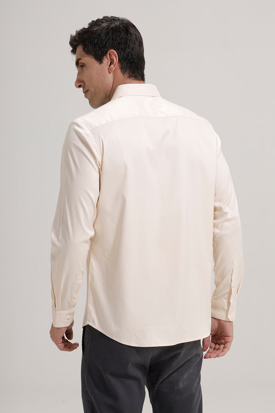 BASICS SLIM FIT BUTTERCREAM BEIGE POLYESTER STRETCH TWILL SHIRT