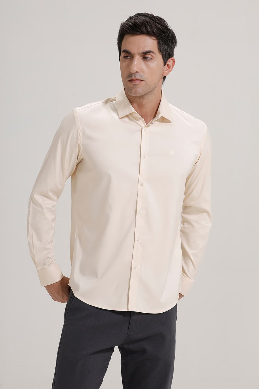 BASICS SLIM FIT BUTTERCREAM BEIGE POLYESTER STRETCH TWILL SHIRT