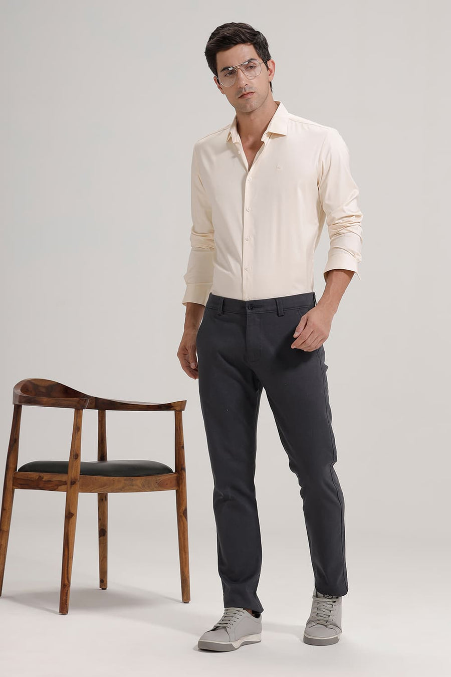 BASICS SLIM FIT BUTTERCREAM BEIGE POLYESTER STRETCH TWILL SHIRT