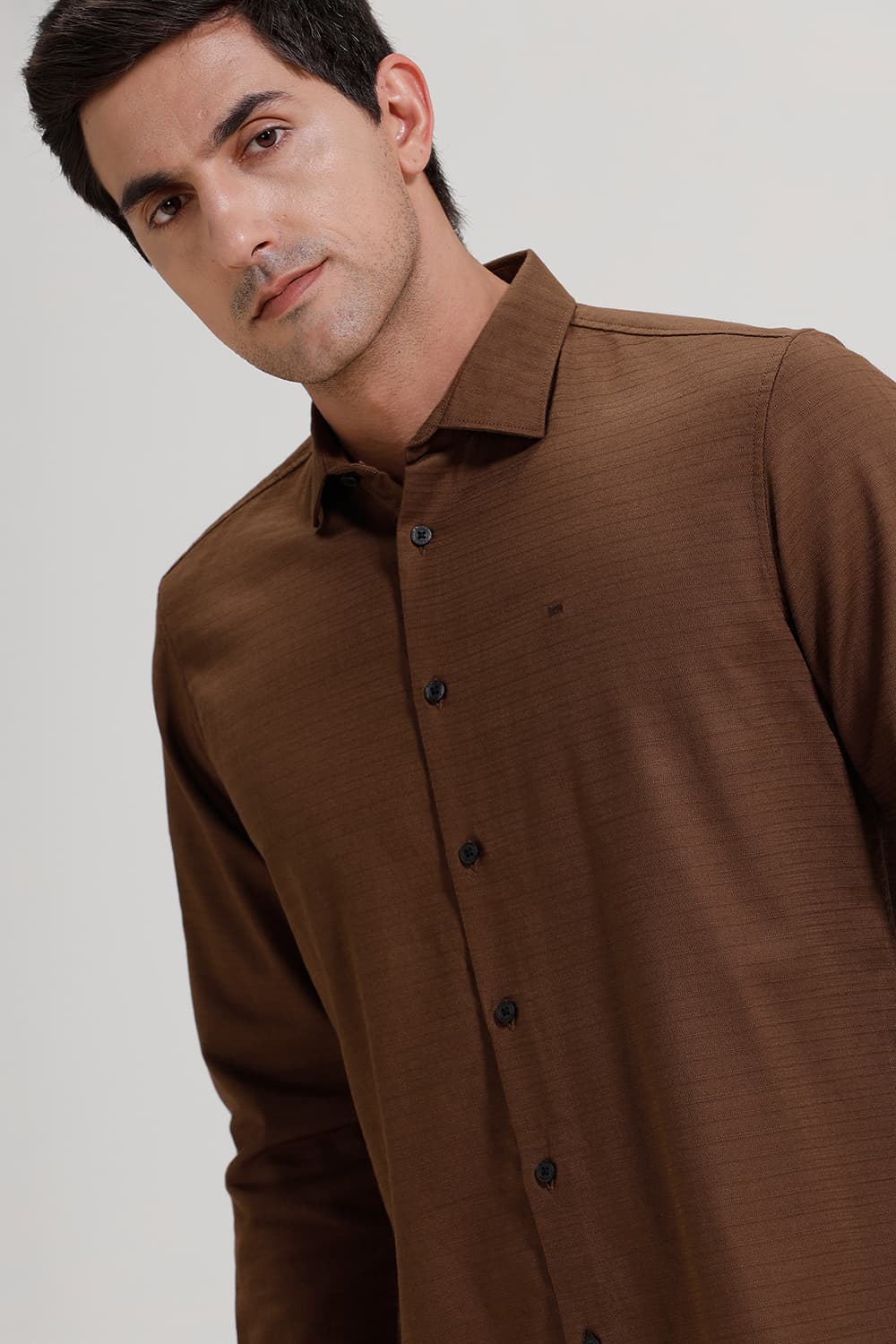SLIM FIT COTTON DOBBY WEFT STRIPE SHIRT