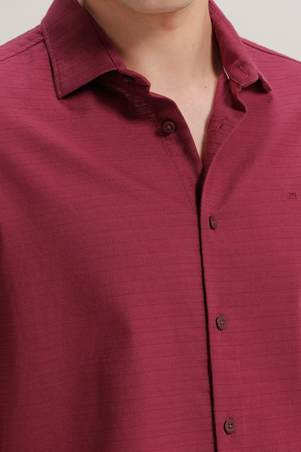 SLIM FIT COTTON DOBBY WEFT STRIPE HALFSLEEVES SHIRT