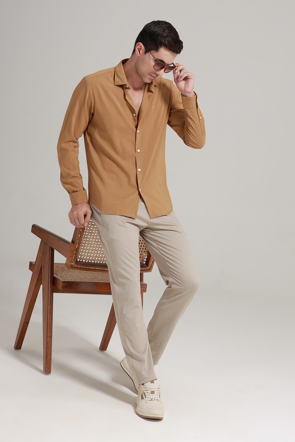 SLIM FIT VISCOSE POLYESTER STRETCH STRIPE SHIRT
