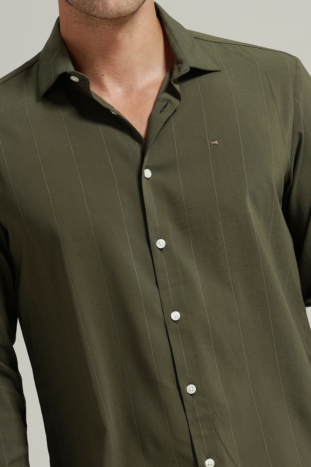 SLIM FIT VISCOSE POLYESTER STRETCH STRIPE SHIRT