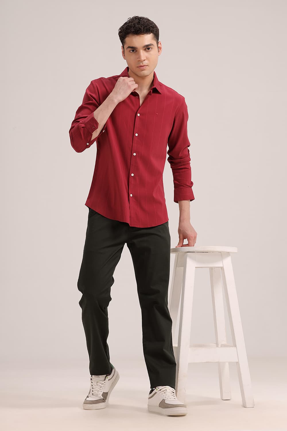 SLIM FIT VISCOSE POLYESTER STRETCH STRIPE SHIRT
