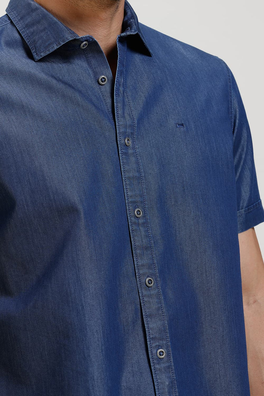 BASICS SLIM FIT SEA BLUE INDIGO HALFSLEEVES SHIRT