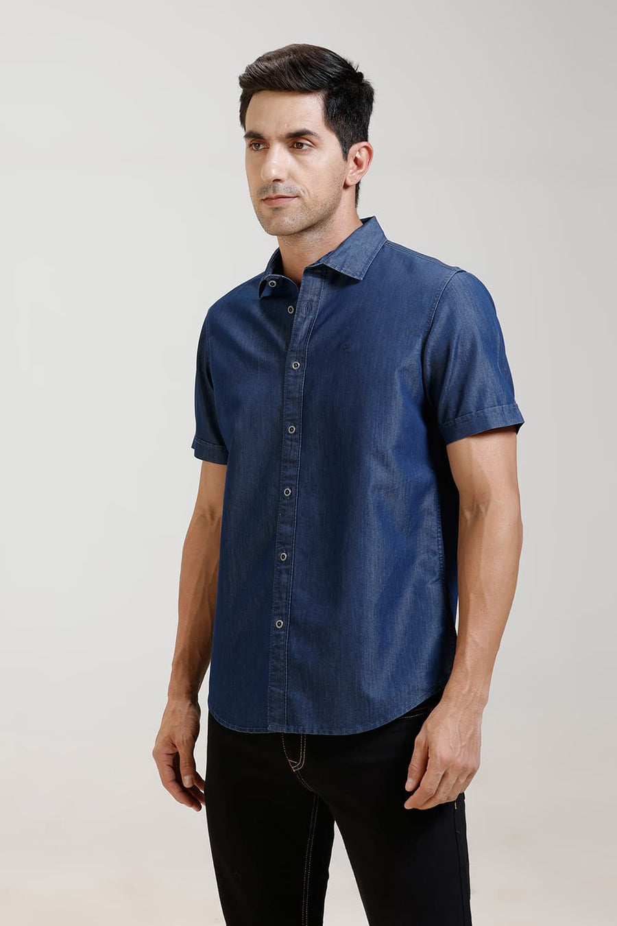 BASICS SLIM FIT SEA BLUE INDIGO HALFSLEEVES SHIRT