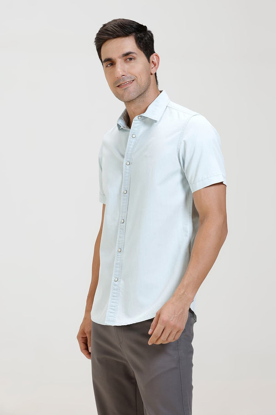BASICS SLIM FIT STARLIGHT BLUE INDIGO HALFSLEEVES SHIRT