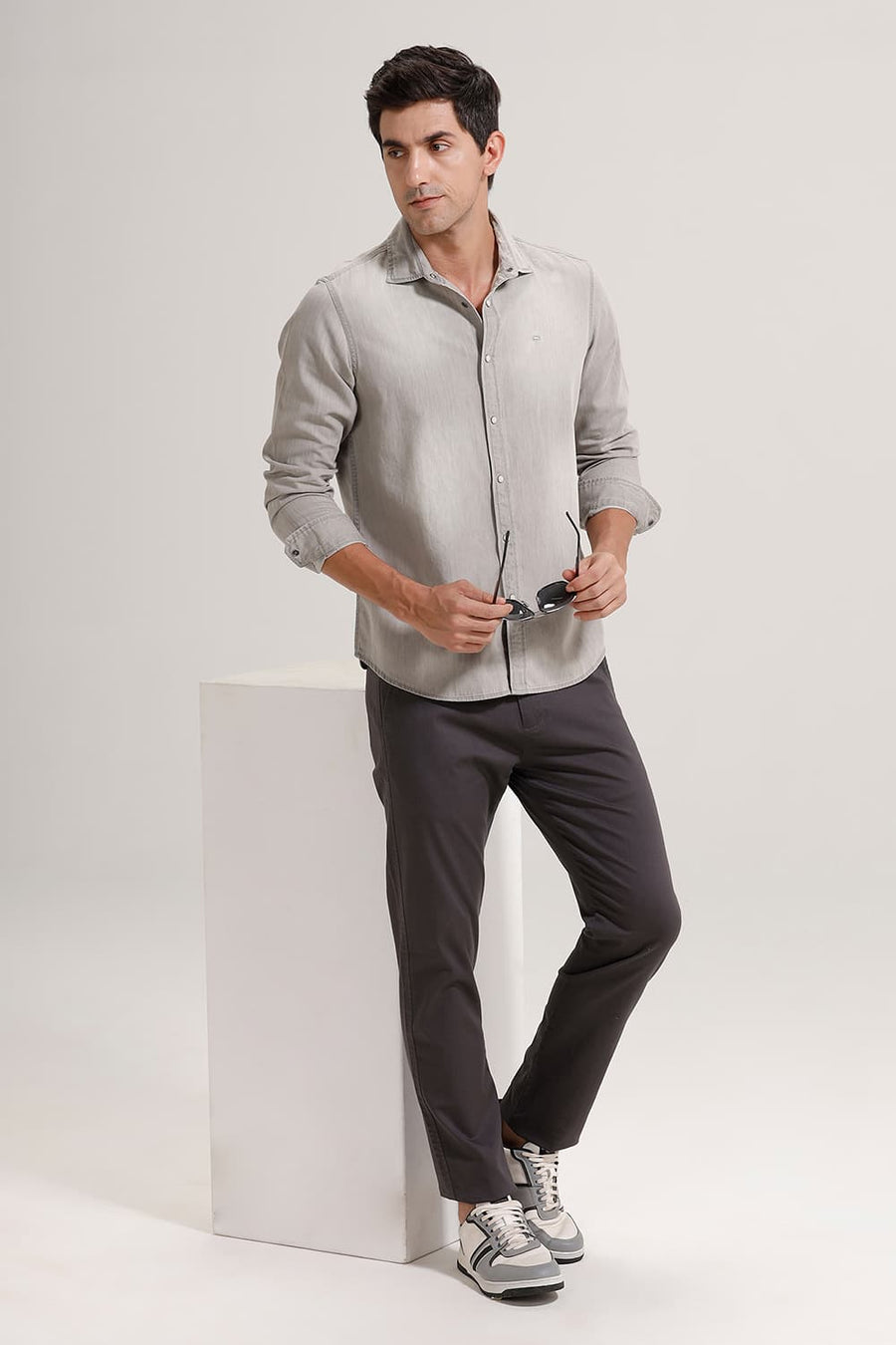 BASICS SLIM FIT CLOUD GREY COTTON SULPHUR SHIRT