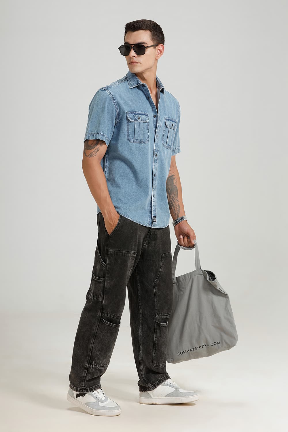 RELAXED FIT INDIGO HALFSLEEVES SHIRT