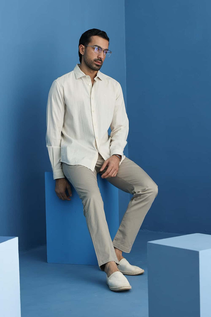 Basics Slim Fit Turtledove Beige Cotton Seersucker Crinkle Dobby Stripe Shirt