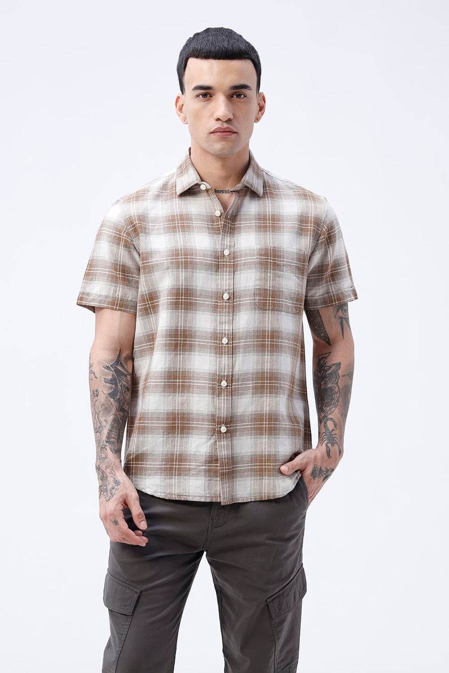 BASICS SLIM FIT WHITE COTTON LINEN CHECKS HALFSLEEVES SHIRT