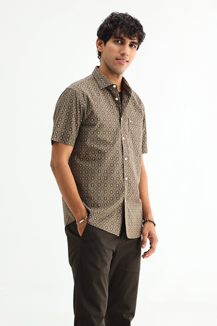 BASICS SLIM FIT BROWN COTTON VISCOSE PRINTED SHIRT