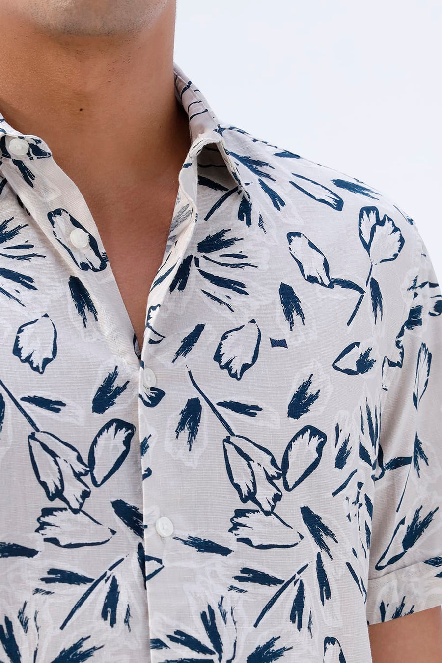 BASICS SLIM FIT GREEN COTTON LINEN PRINTED HALFSLEEVES SHIRT