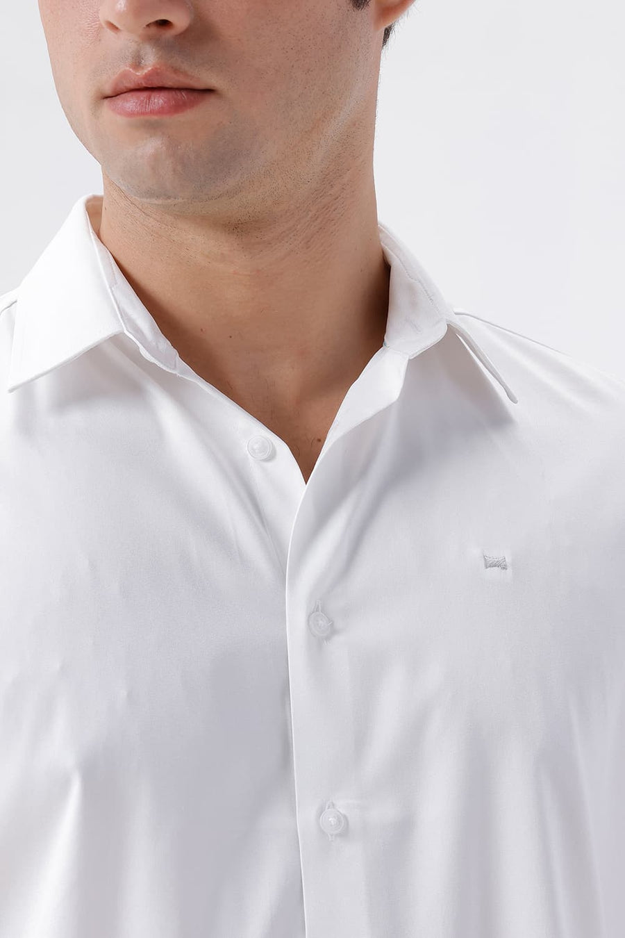 BASICS SLIM FIT WHITE POLYESTER STRETCH SHIRT