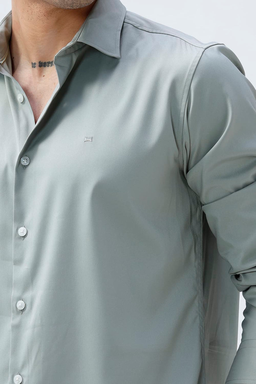 BASICS SLIM FIT BEIGE POLYESTER STRETCH SHIRT