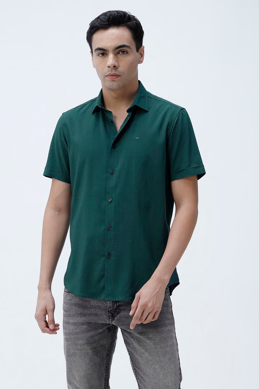 BASICS SLIM FIT BLACK VISCOSE POLYESTER STRETCH DOBBY STRIPE HALFSLEEVES SHIRT