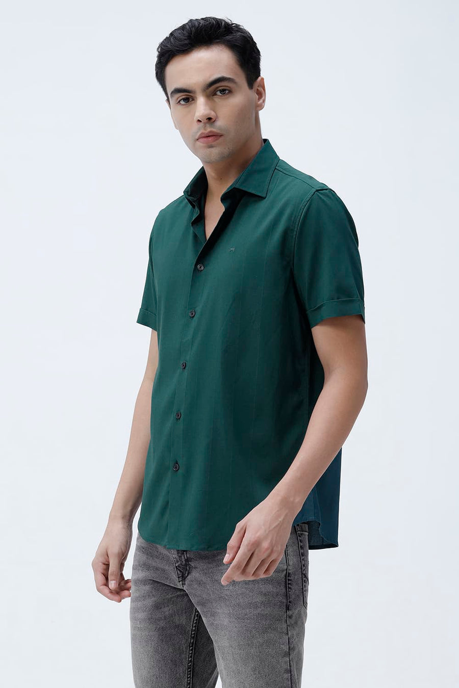 BASICS SLIM FIT BLACK VISCOSE POLYESTER STRETCH DOBBY STRIPE HALFSLEEVES SHIRT