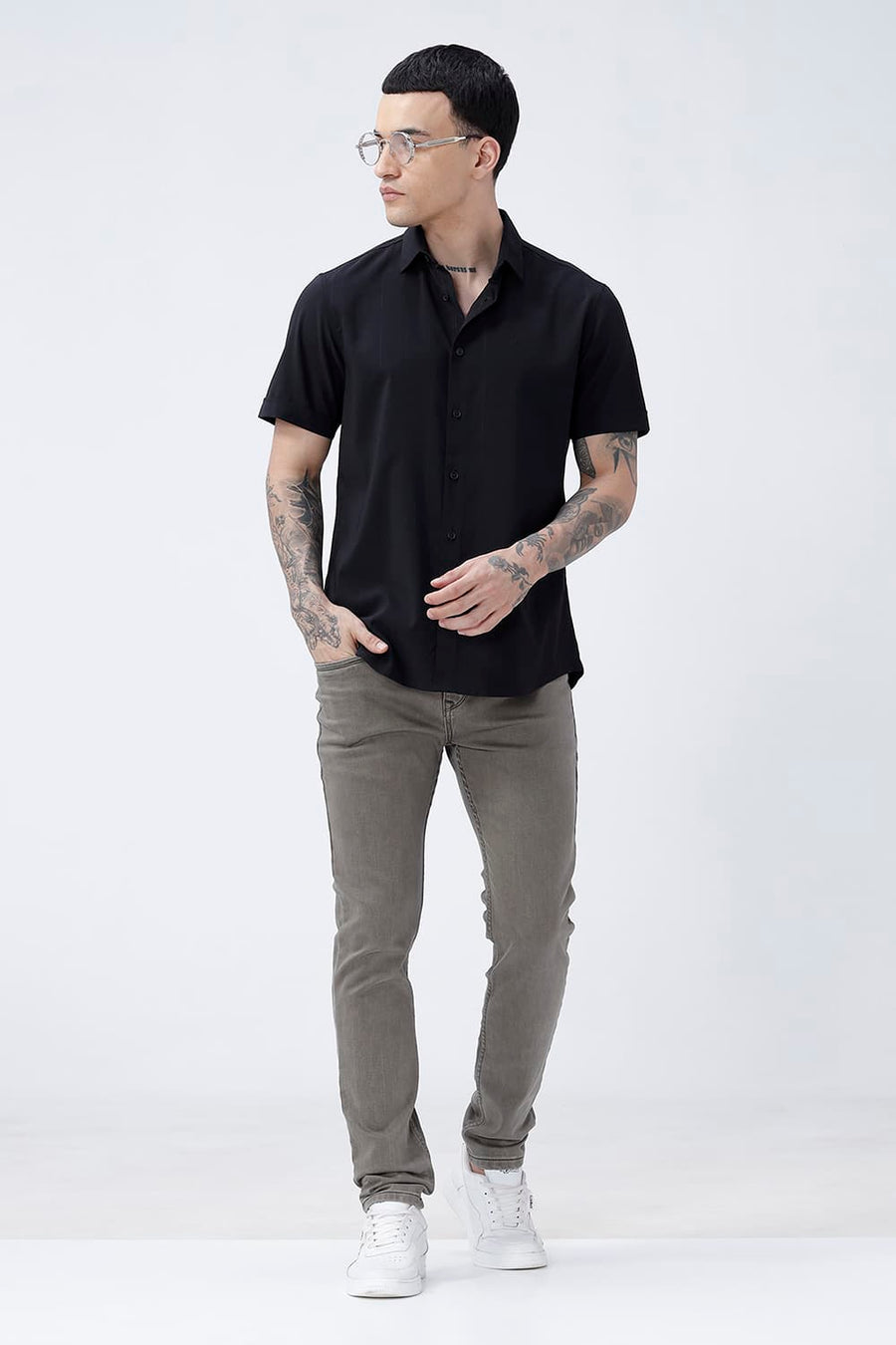 BASICS SLIM FIT LIGHT BLUE VISCOSE POLYESTER STRETCH DOBBY STRIPE HALFSLEEVES SHIRT