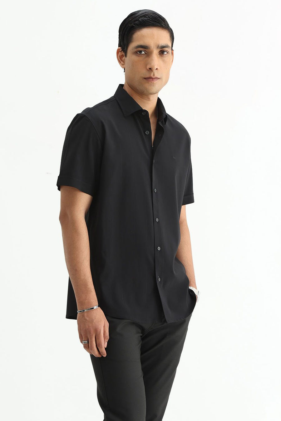 BASICS SLIM FIT LIGHT BLUE VISCOSE POLYESTER STRETCH DOBBY STRIPE HALFSLEEVES SHIRT