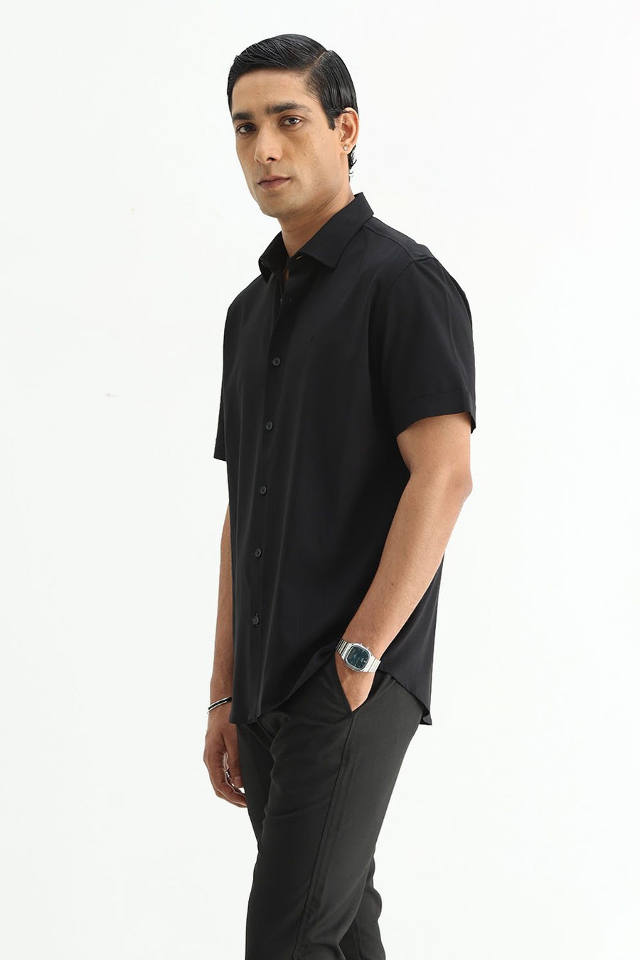 BASICS SLIM FIT LIGHT BLUE VISCOSE POLYESTER STRETCH DOBBY STRIPE HALFSLEEVES SHIRT