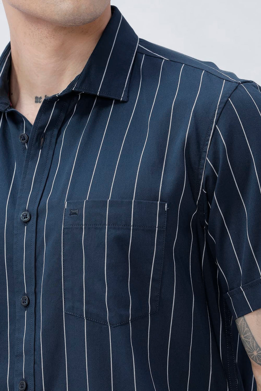 BASICS SLIM FIT BLACK COTTON TWILL STRIPE HALFSLEEVES SHIRT