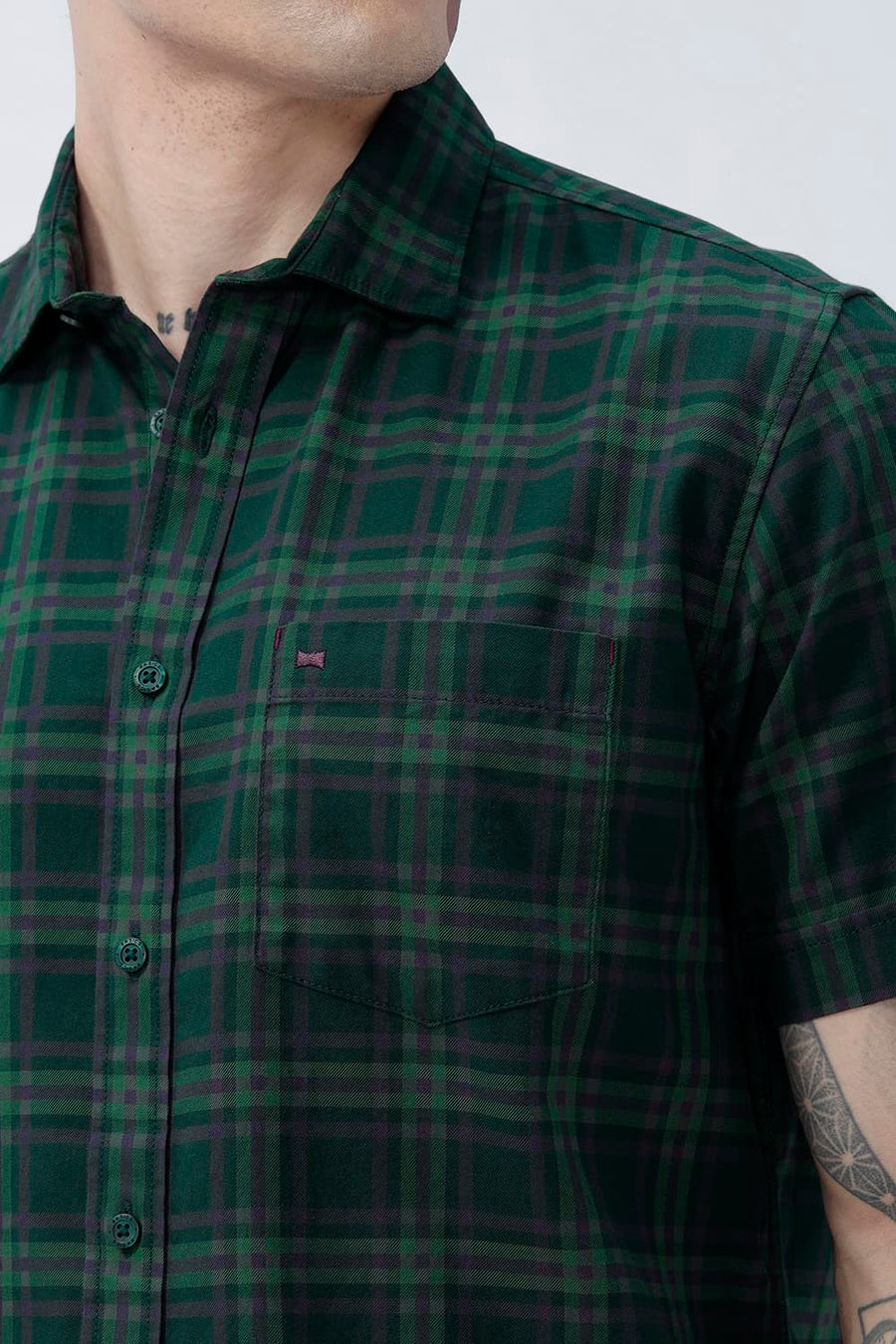 BASICS SLIM FIT DARK BROWN COTTON TWILL CHECKS HALFSLEEVES SHIRT