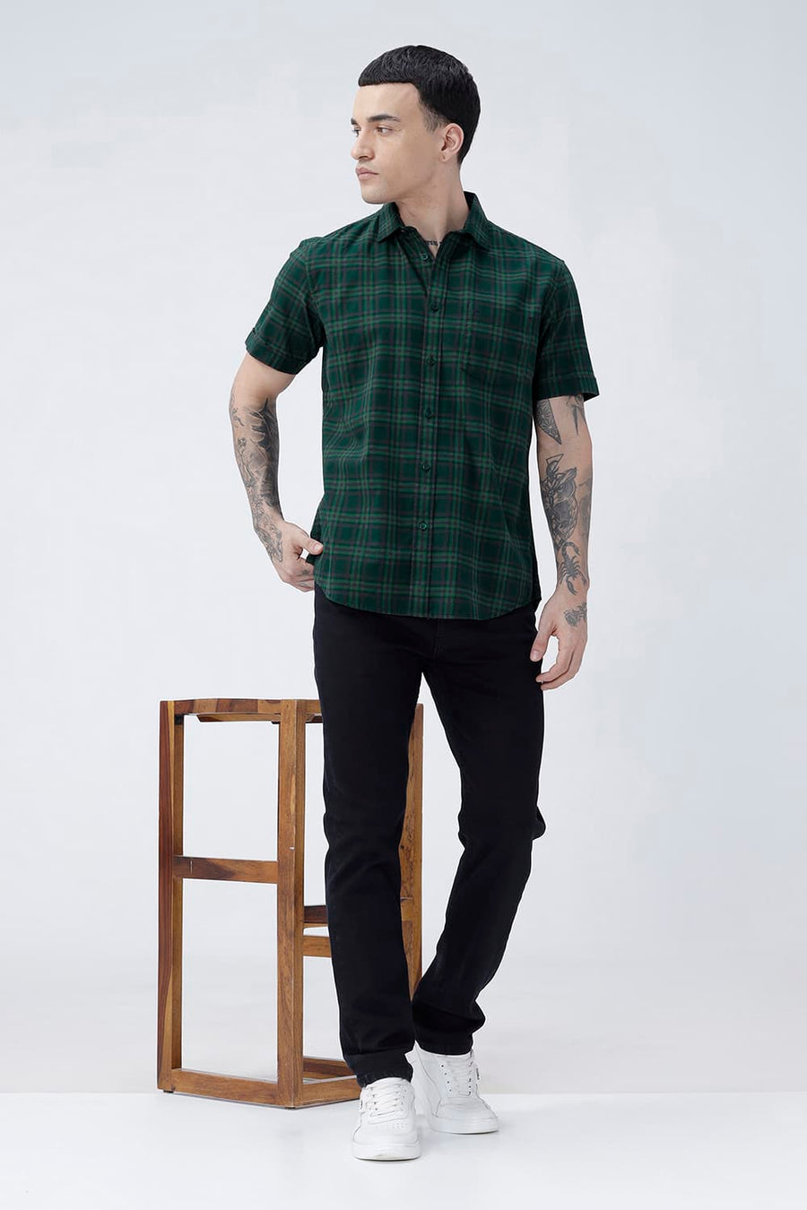 BASICS SLIM FIT DARK BROWN COTTON TWILL CHECKS HALFSLEEVES SHIRT