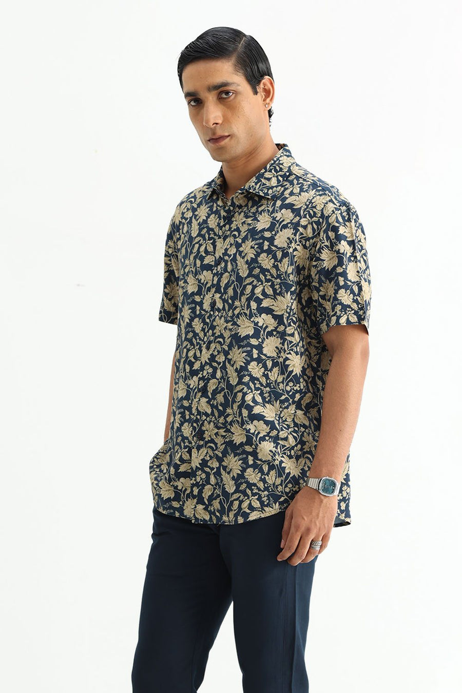 BASICS SLIM FIT MID GREY COTTON VISCOSE DIGITAL PRINTED HALFSLEEVES SHIRT