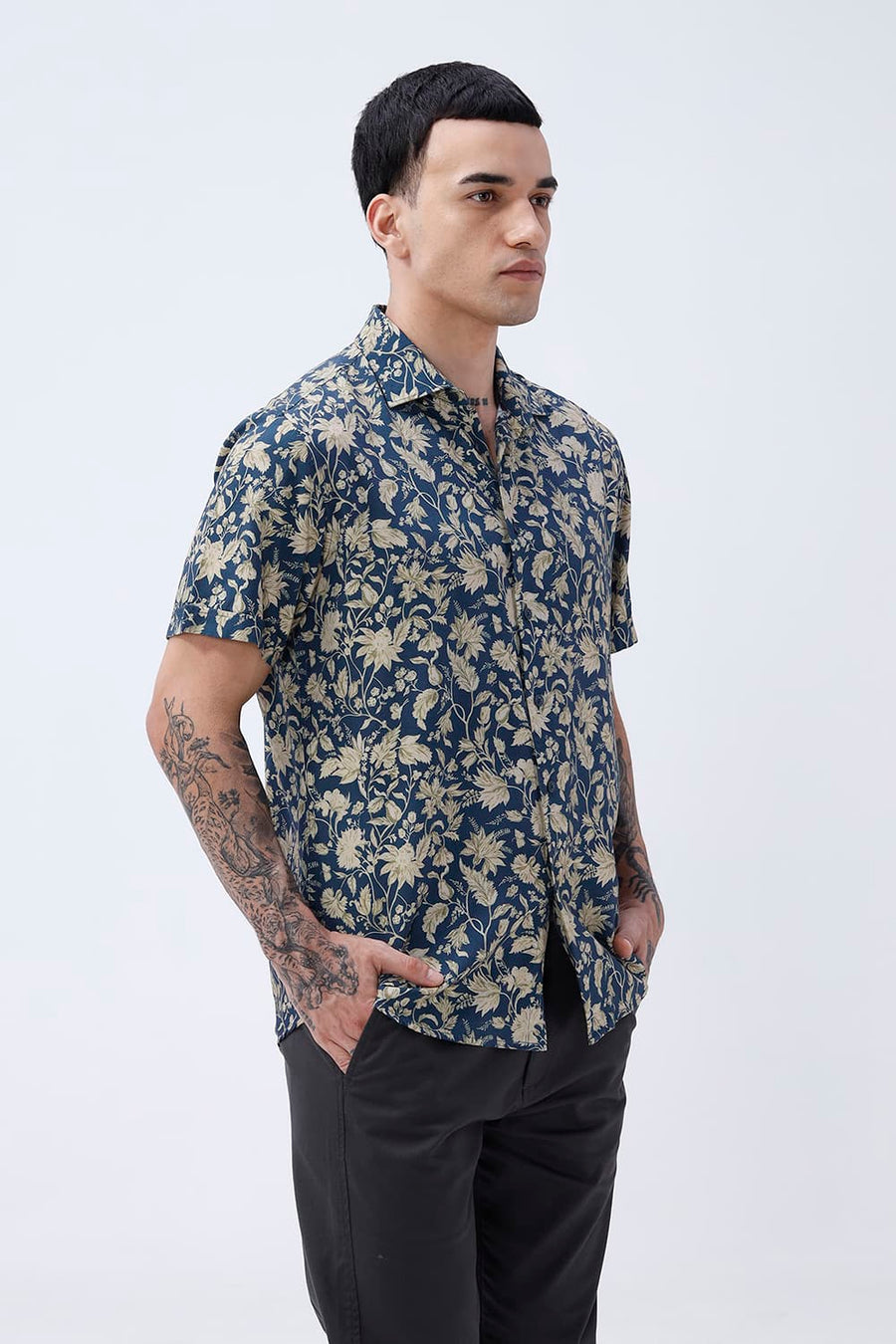 BASICS SLIM FIT MID GREY COTTON VISCOSE DIGITAL PRINTED HALFSLEEVES SHIRT