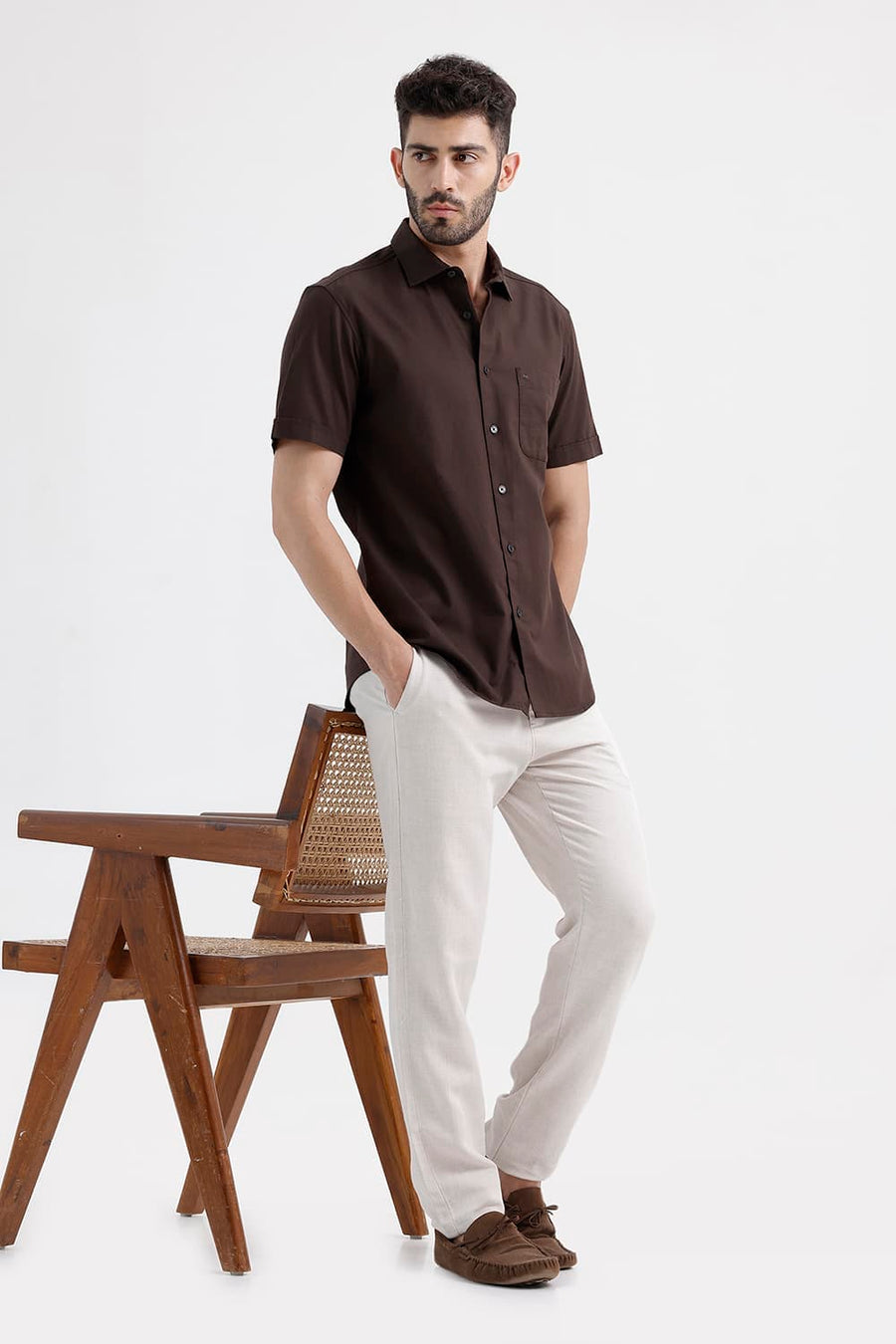 BASICS SLIM FIT COFFEE BROWN COTTON OXFORD HALFSLEEVES SHIRT