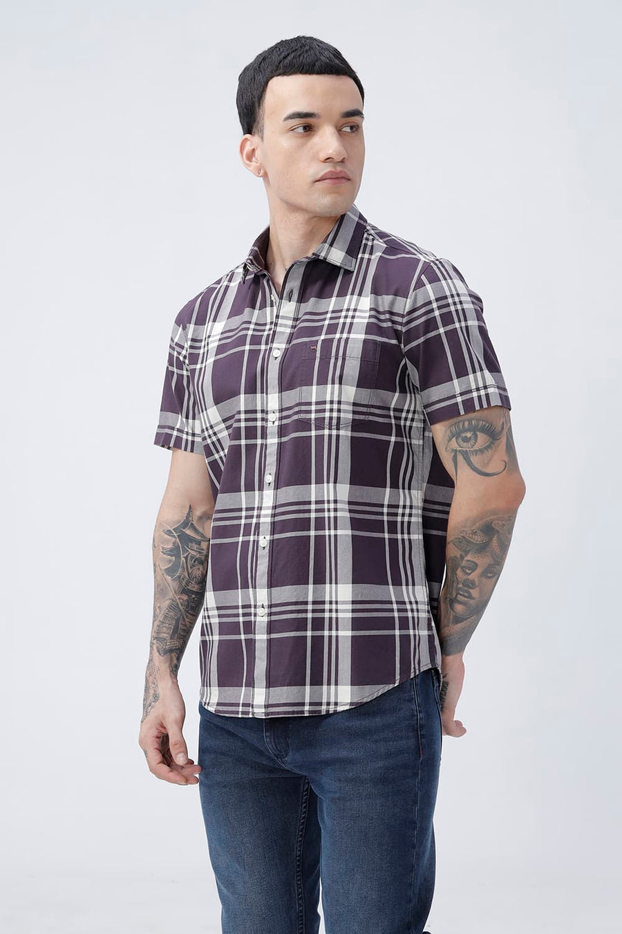 BASICS SLIM FIT NAVY COTTON TWILL CHECKS HALFSLEEVES SHIRT