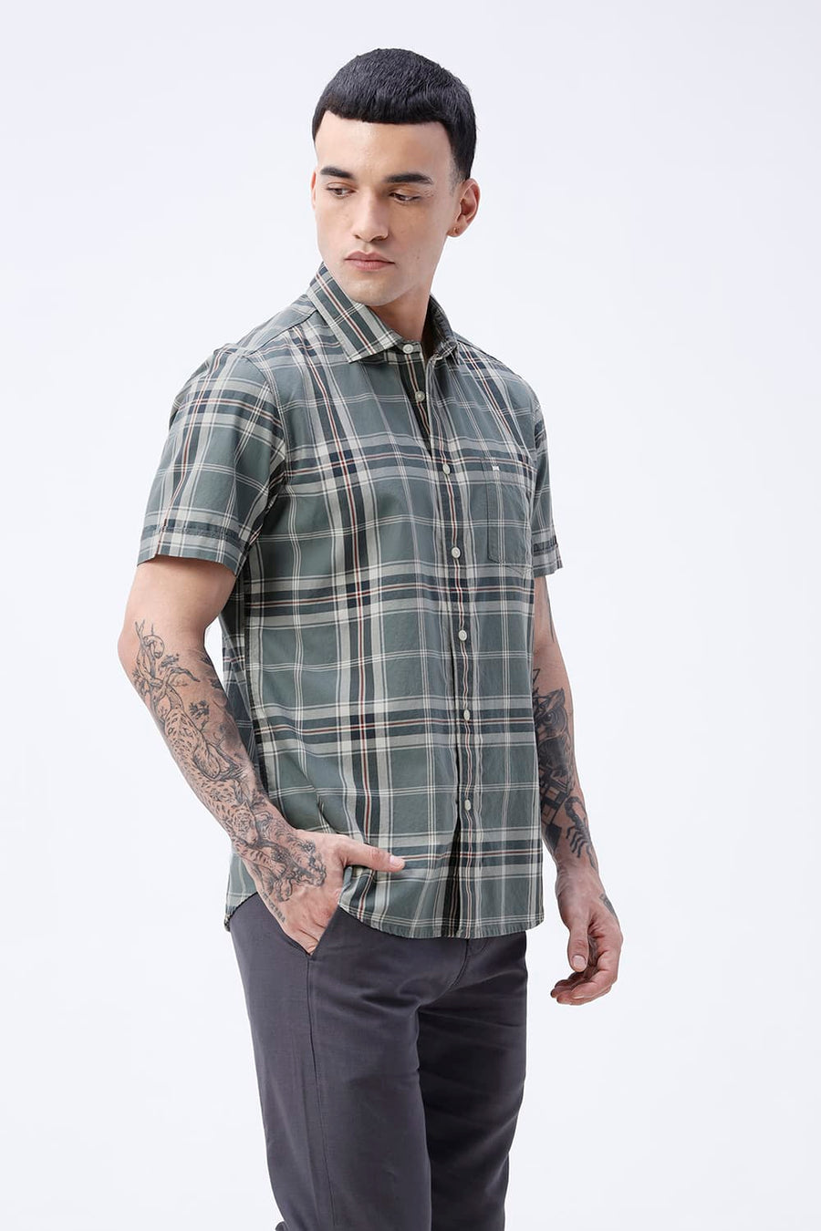 BASICS SLIM FIT DARK BROWN COTTON TWILL CHECKS HALFSLEEVES SHIRT