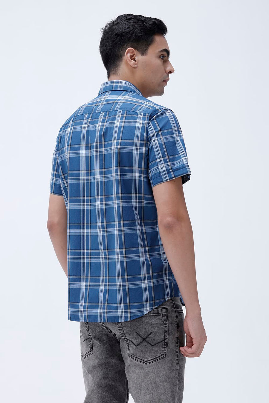 BASICS SLIM FIT LIGHT GREY COTTON PLAIN CHECKS HALFSLEEVES SHIRT