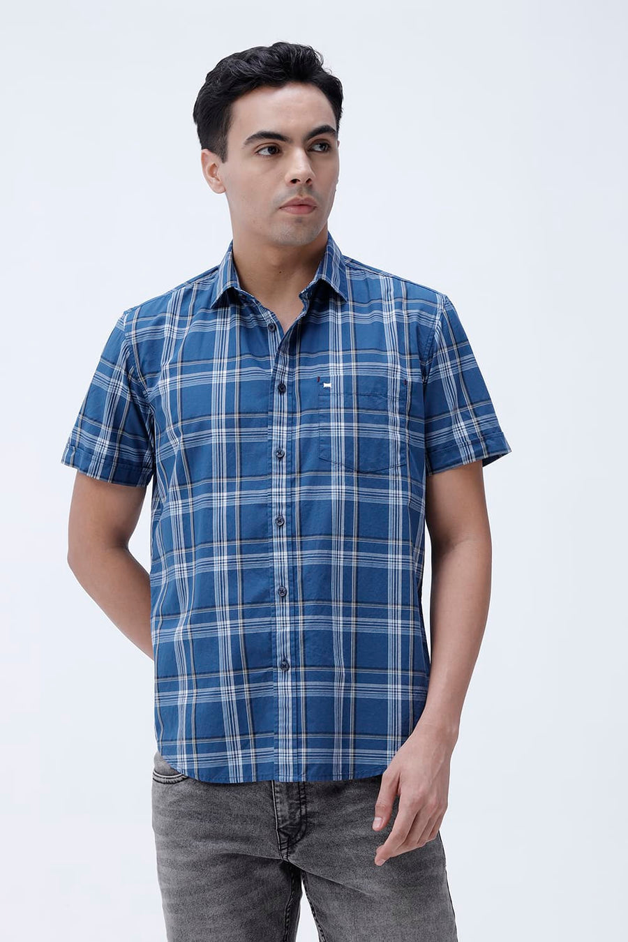 BASICS SLIM FIT LIGHT GREY COTTON PLAIN CHECKS HALFSLEEVES SHIRT