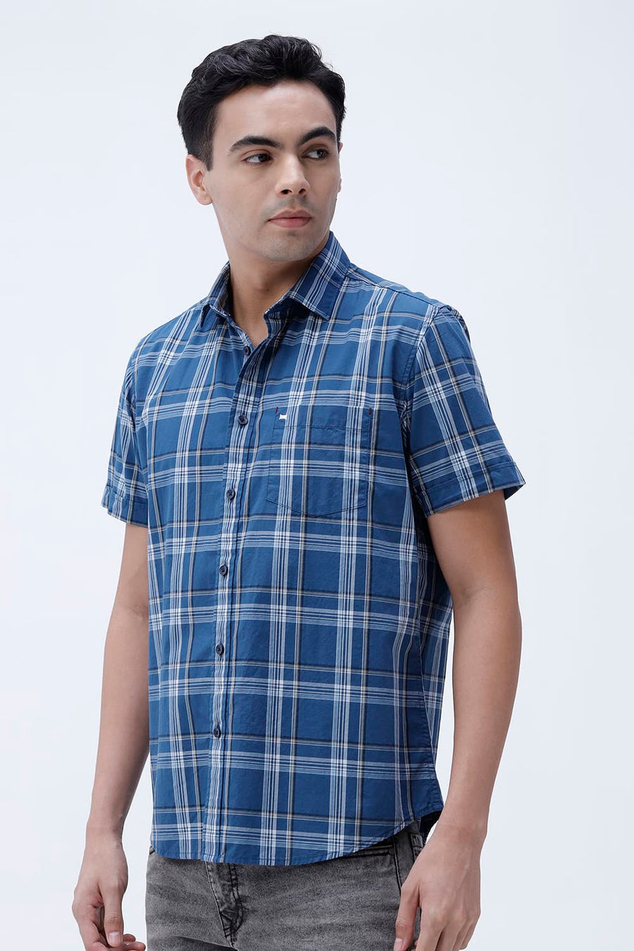 BASICS SLIM FIT LIGHT GREY COTTON PLAIN CHECKS HALFSLEEVES SHIRT