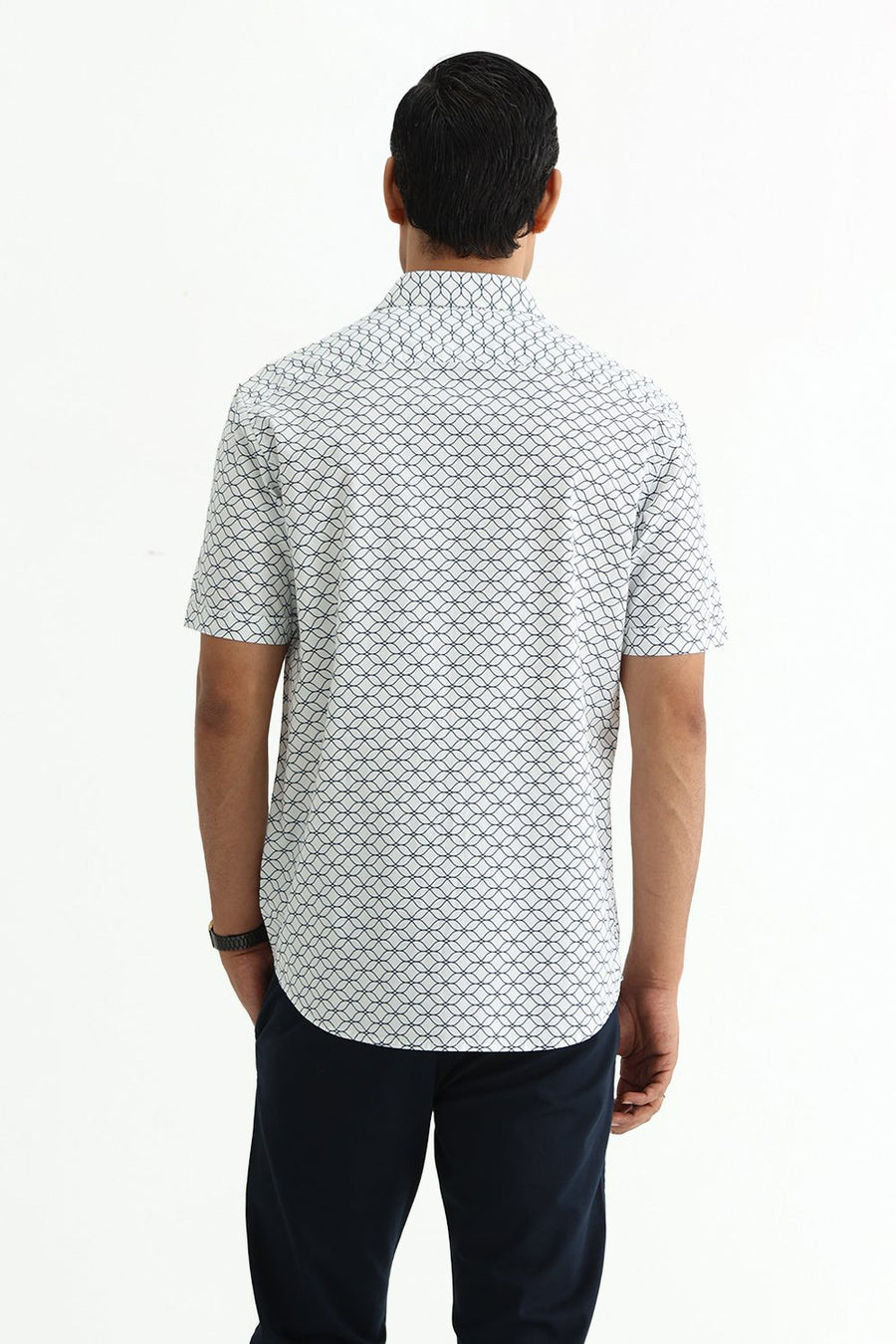 BASICS SLIM FIT LIGHT GREEN COTTON CREPE PRINTED HALFSLEEVES SHIRT