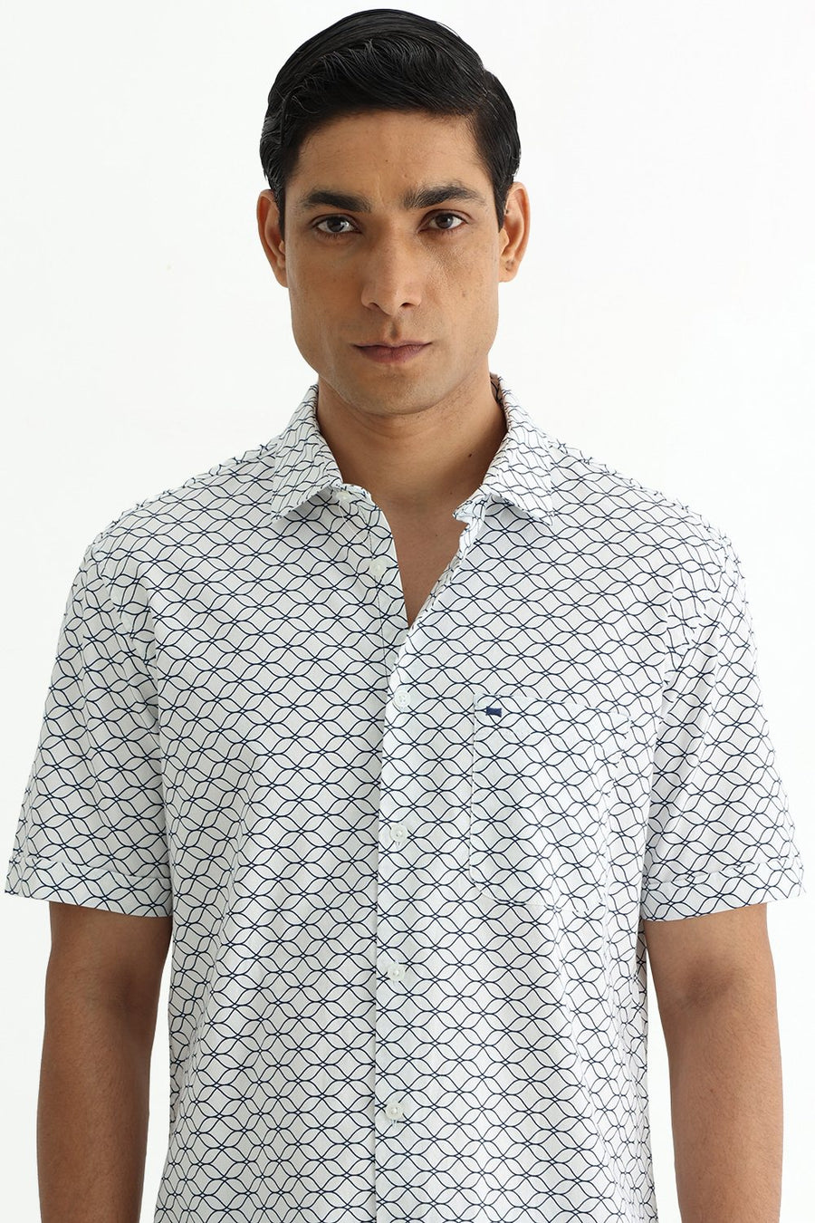 BASICS SLIM FIT LIGHT GREEN COTTON CREPE PRINTED HALFSLEEVES SHIRT