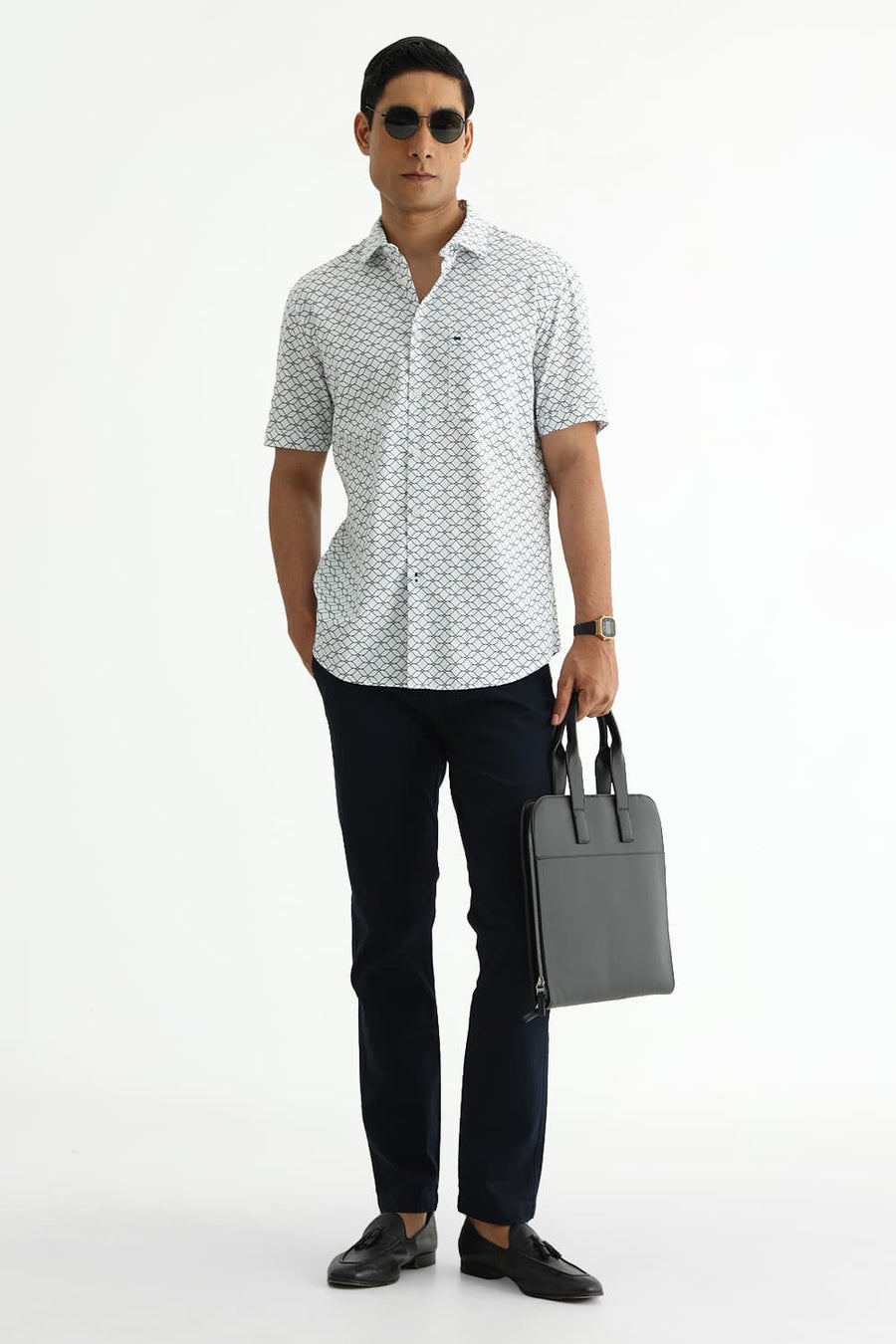 BASICS SLIM FIT LIGHT GREEN COTTON CREPE PRINTED HALFSLEEVES SHIRT