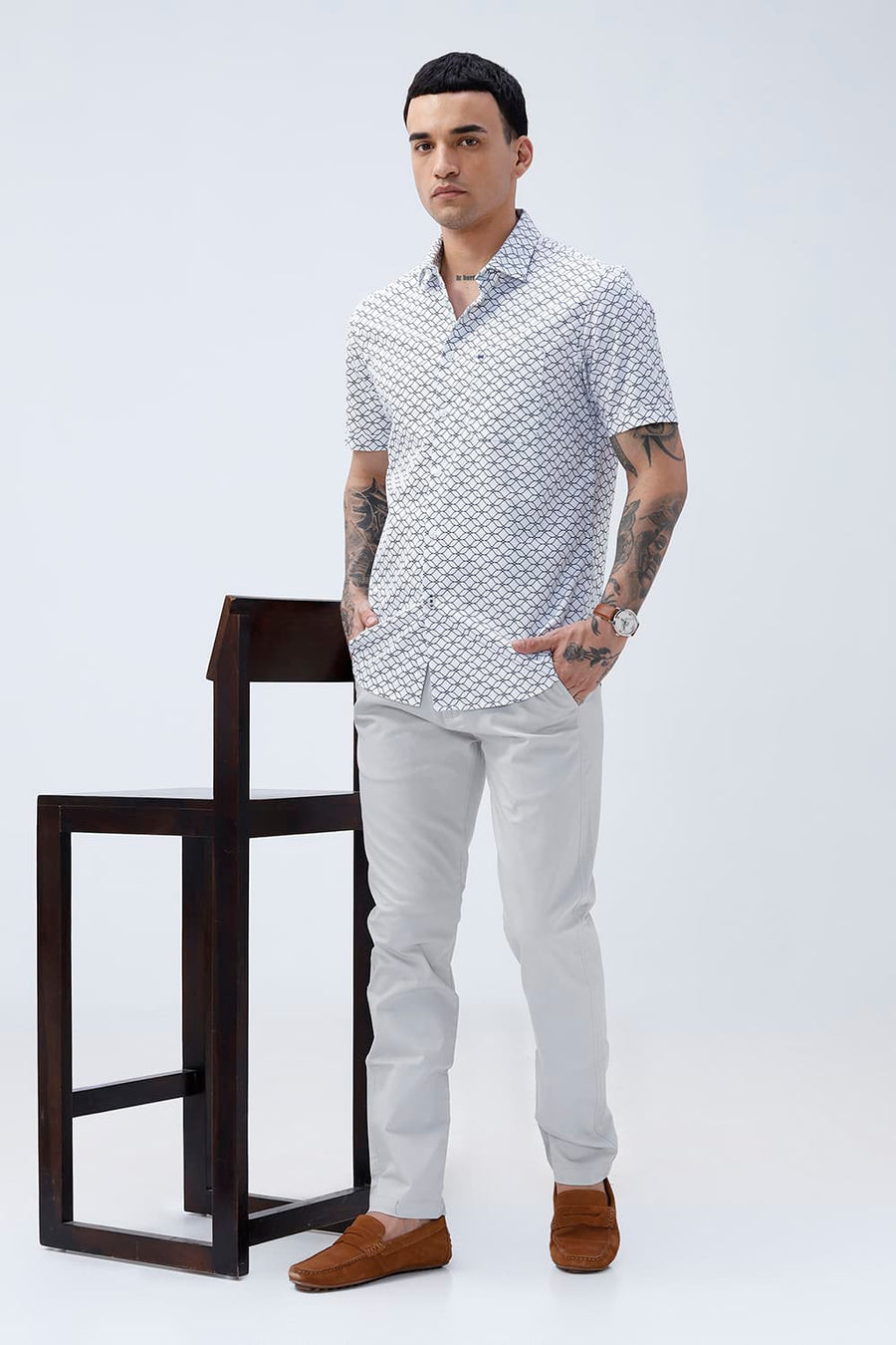 BASICS SLIM FIT LIGHT GREEN COTTON CREPE PRINTED HALFSLEEVES SHIRT