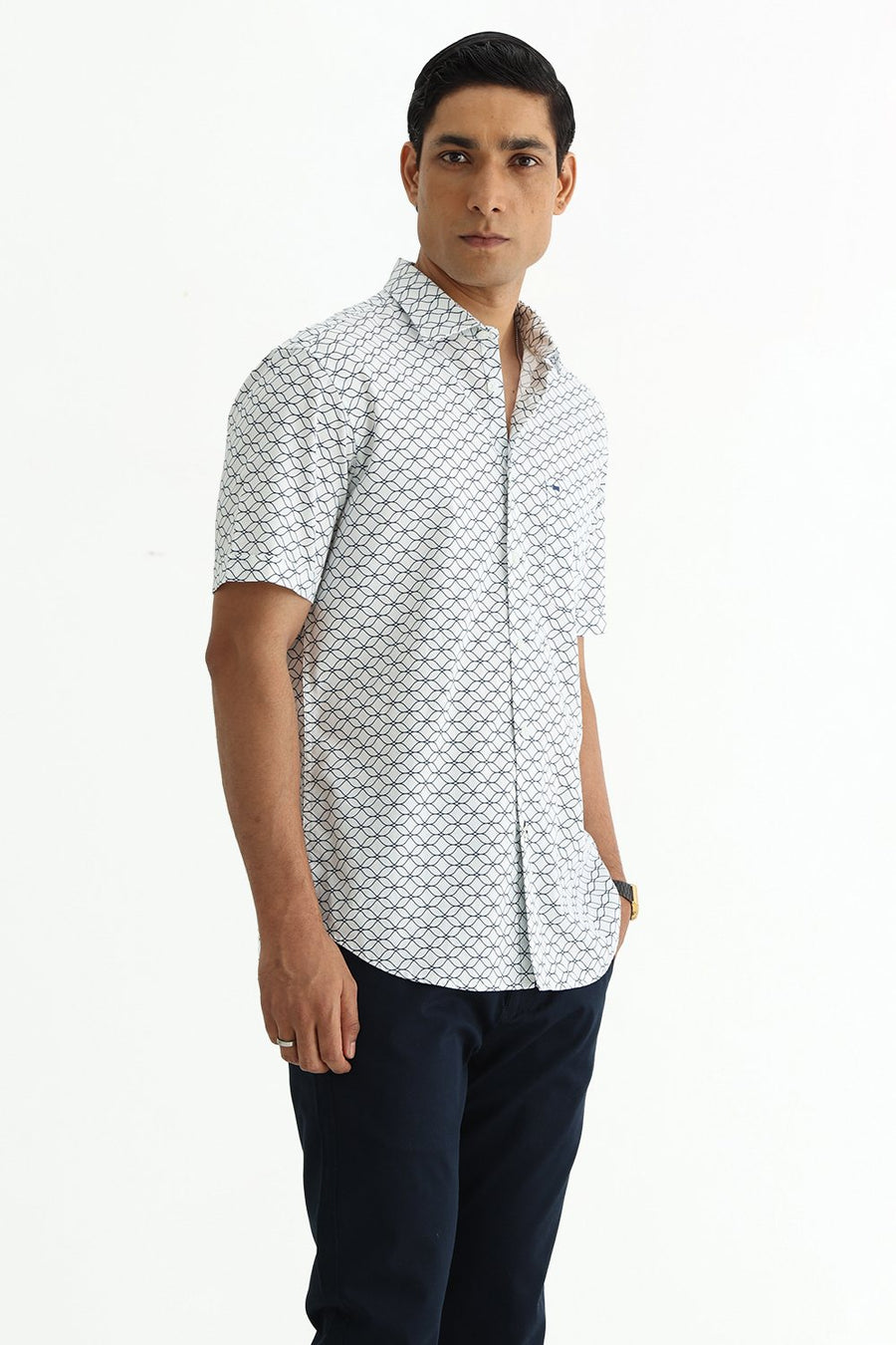 BASICS SLIM FIT LIGHT GREEN COTTON CREPE PRINTED HALFSLEEVES SHIRT