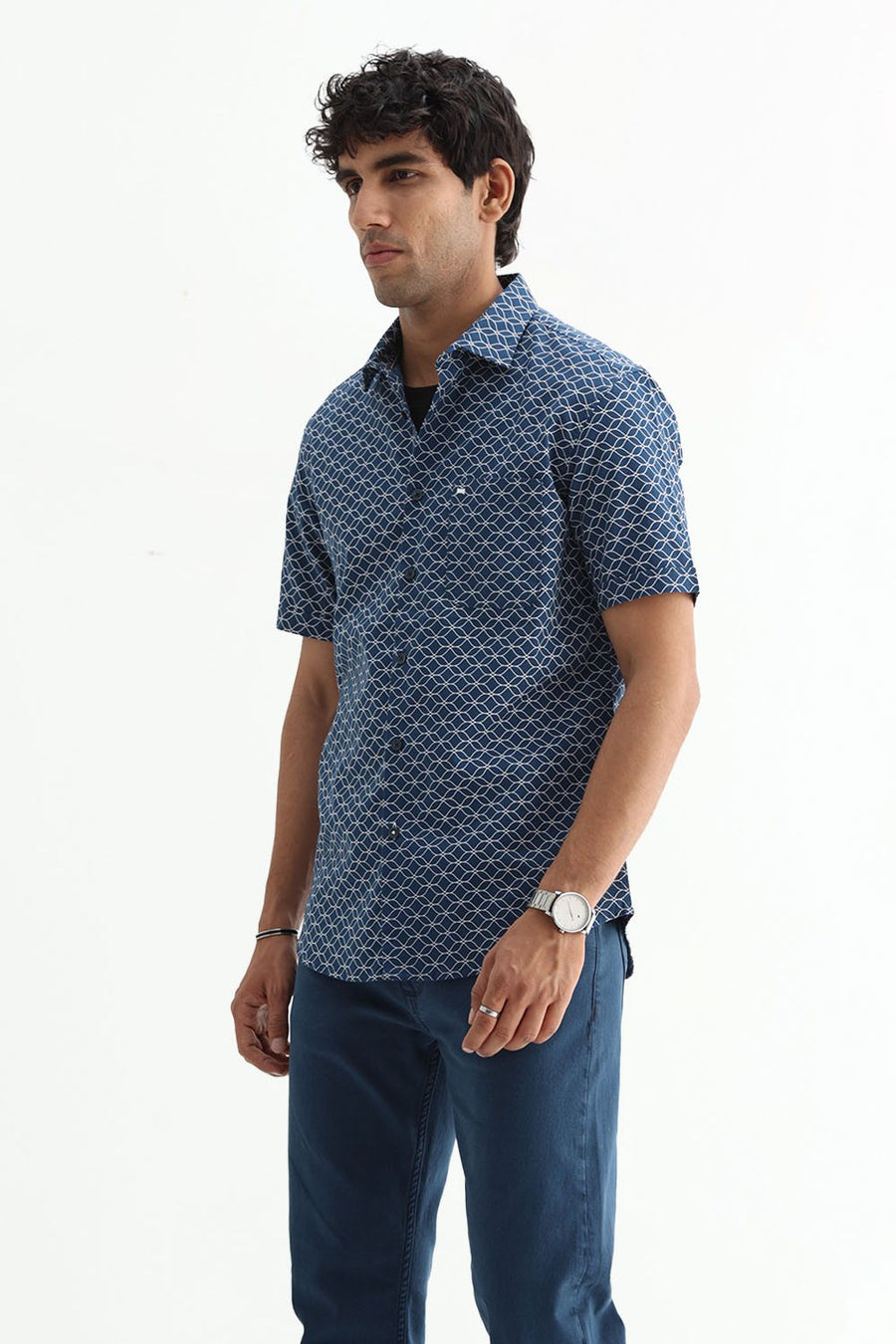 BASICS SLIM FIT OLIVE COTTON CREPE PRINTED HALFSLEEVES SHIRT