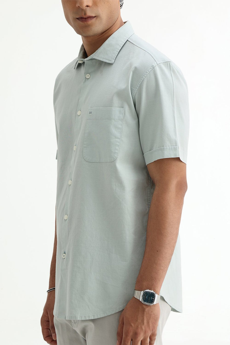 BASICS SLIM FIT BROWN COTTON SLUB DOBBY HALFSLEEVES SHIRT