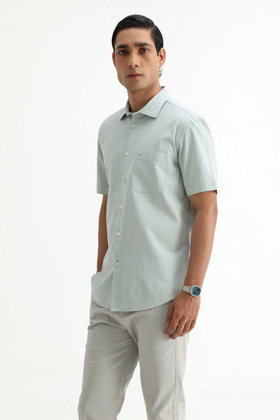 BASICS SLIM FIT BROWN COTTON SLUB DOBBY HALFSLEEVES SHIRT